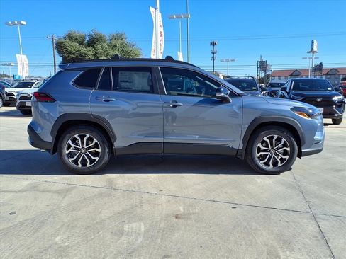 New 2026 Toyota Corolla Cross SE AWD/4WD image 3