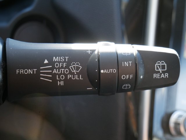 Used 2025 Mitsubishi Outlander Sport LE AWD/4WD image 20