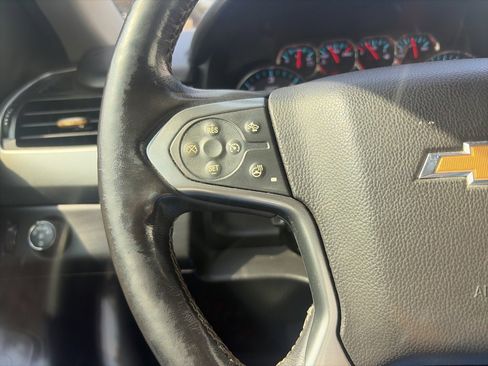 Used 2020 Chevrolet Tahoe LT w/ Luxury Package image 18