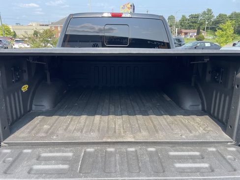 Used 2015 Ford F150 Lariat w/ Equipment Group 501A Mid AWD/4WD image 39