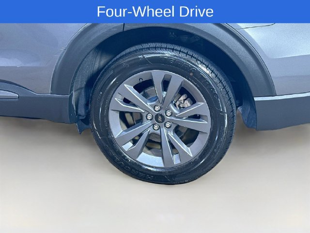 Certified 2021 Ford Explorer XLT w/ Equipment Group 202A AWD/4WD image 6