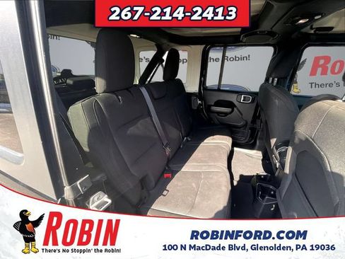 Used 2018 Jeep Wrangler Unlimited Sport S AWD/4WD image 25