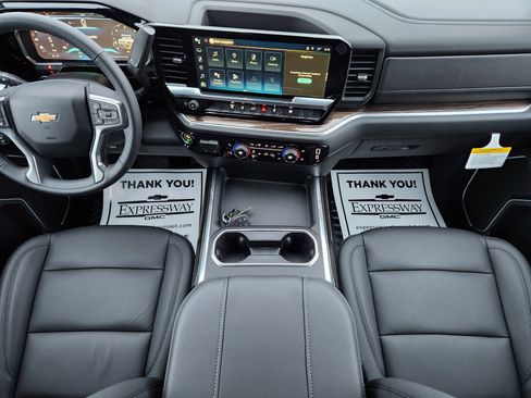 New 2026 Chevrolet Silverado 3500 LT image 11