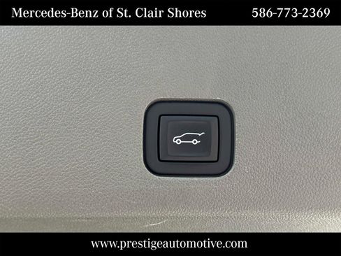 Used 2023 Cadillac XT6 Premium Luxury AWD/4WD image 13