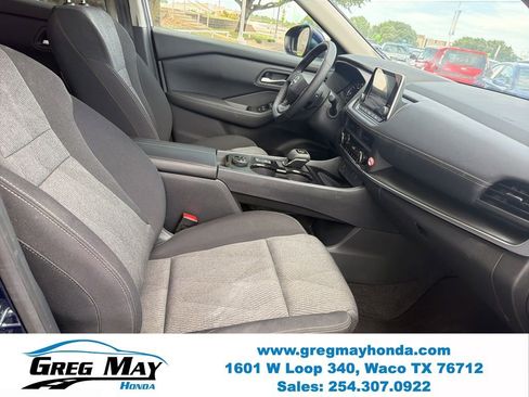 Used 2026 Nissan Rogue SV AWD/4WD image 30