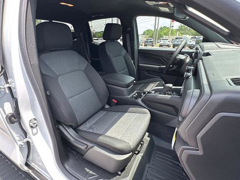 New 2026 Chevrolet Colorado W/T AWD/4WD image 14