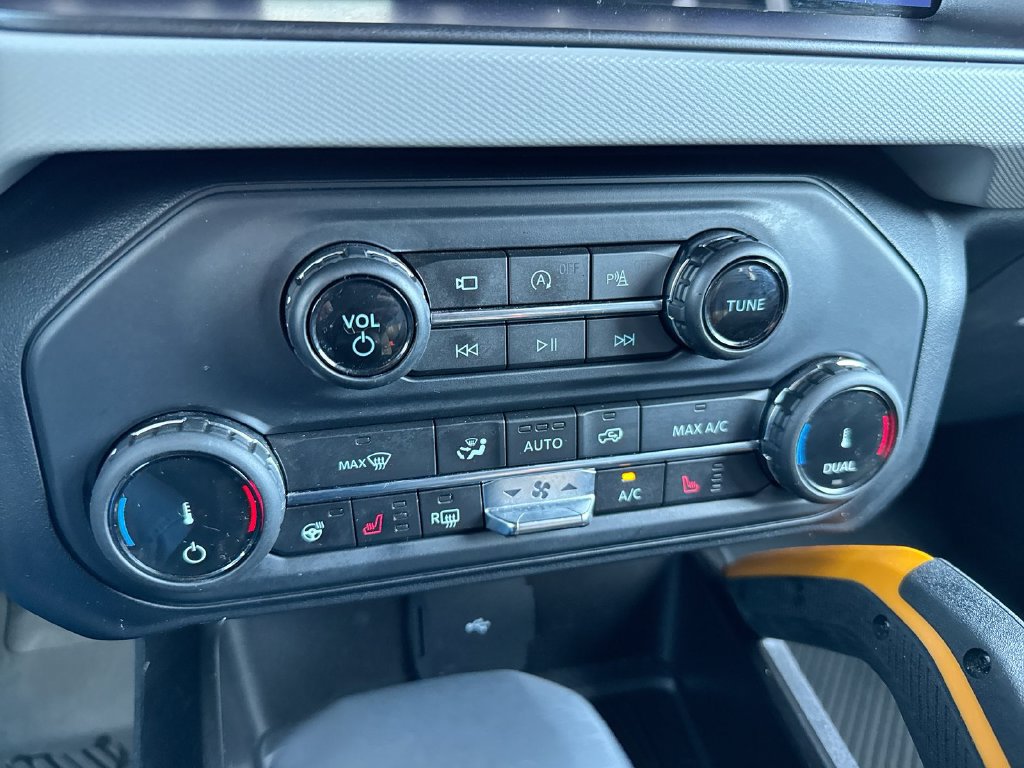 Used 2022 Ford Bronco Badlands AWD/4WD image 17