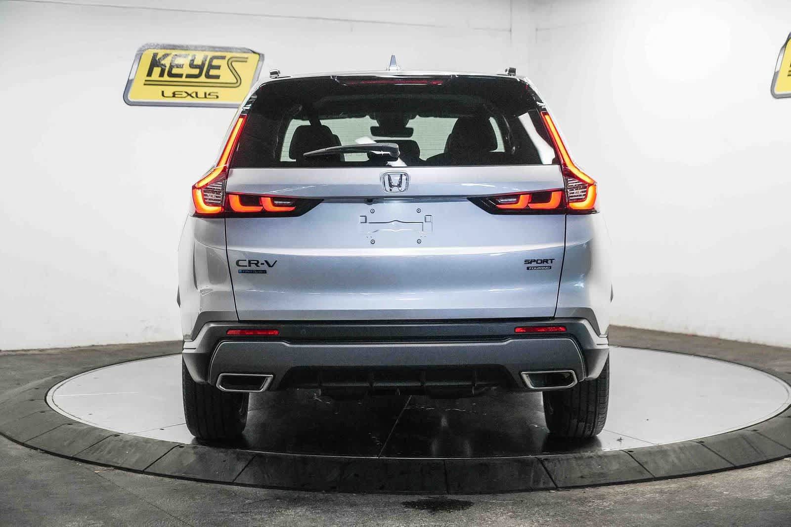 Used 2026 Honda CR-V Sport Touring image 5