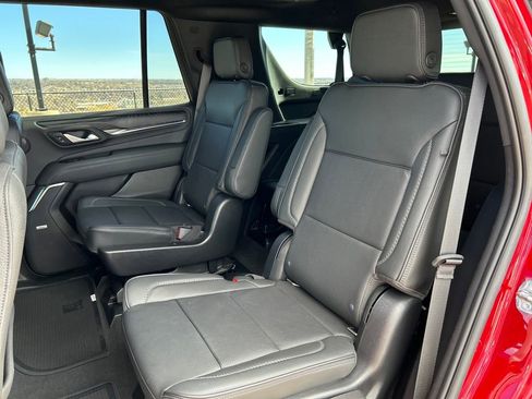 Used 2022 GMC Yukon Denali image 22