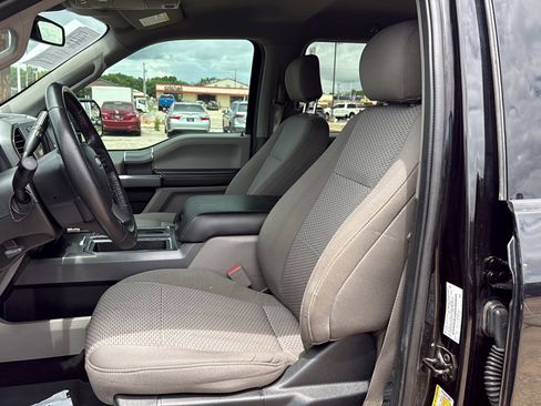 Used 2019 Ford F150 XLT w/ Equipment Group 302A Luxury AWD/4WD image 15