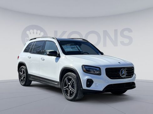 New 2026 Mercedes-Benz GLB 250 4MATIC image 8