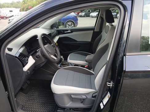 New 2025 Volkswagen Taos S image 9