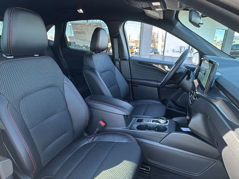 New 2026 Ford Escape ST-Line Select w/ Tech Pack #2 AWD/4WD image 17