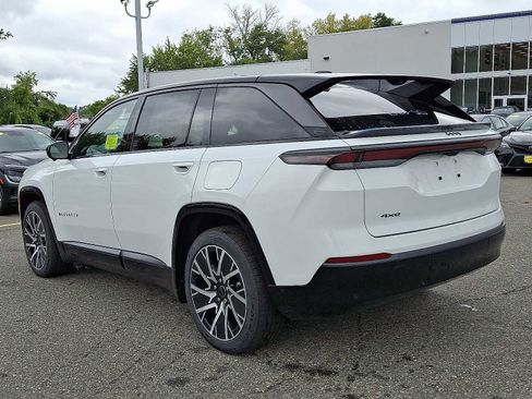 New 2025 Jeep Wagoneer S Limited w/ Comfort Package AWD/4WD image 3