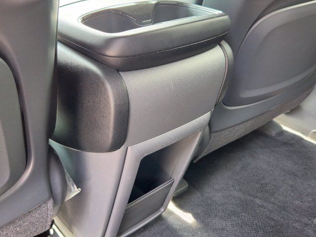 Used 2024 Kia EV9 Light Long Range RWD image 14
