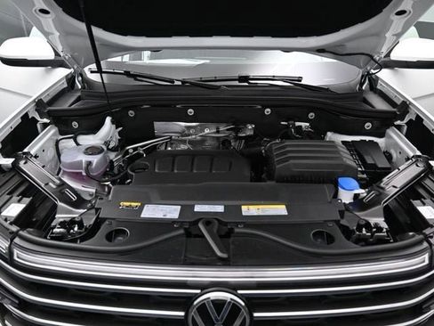 New 2026 Volkswagen Atlas SE image 15