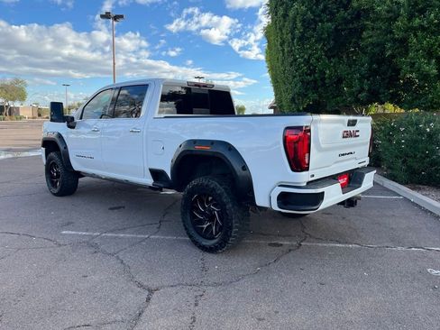 Used 2021 GMC Sierra 2500 Denali image 6