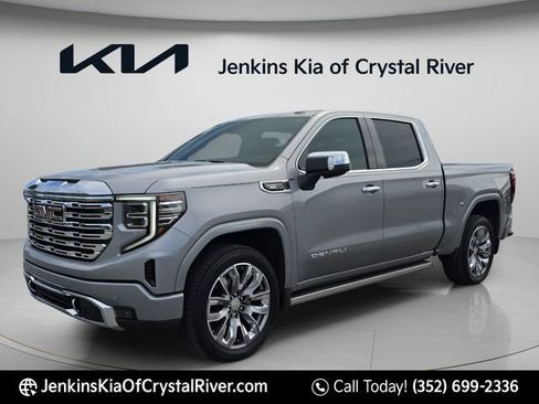 Used 2024 GMC Sierra 1500 Denali AWD/4WD image 16
