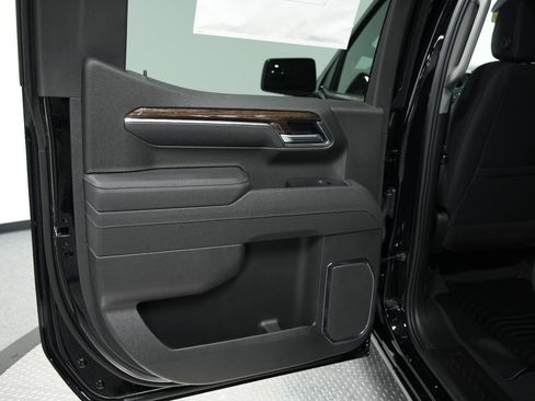 New 2026 GMC Sierra 1500 Elevation image 19