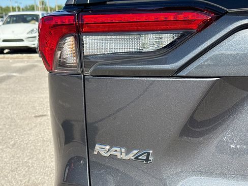Used 2025 Toyota RAV4 LE FWD image 10