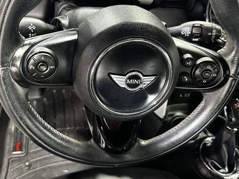 Used 2015 MINI Cooper 4-Door Hardtop FWD image 15