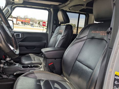 Used 2022 Jeep Wrangler Unlimited Rubicon w/ Xtreme Recon 35" Tire Package image 14