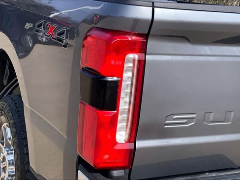 Used 2024 Ford F250 Lariat image 44