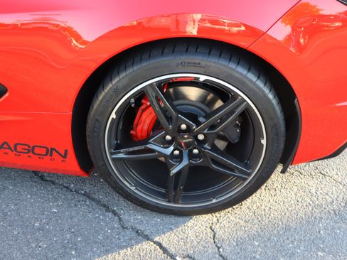 Used 2020 Chevrolet Corvette Stingray Preferred Cpe w/ 2LT Preferred Equipment Group RWD image 40