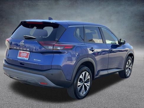 Used 2023 Nissan Rogue SV AWD/4WD image 3
