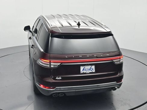 Used 2020 Lincoln Aviator 2WD w/ Class IV Trailer Tow Package image 33