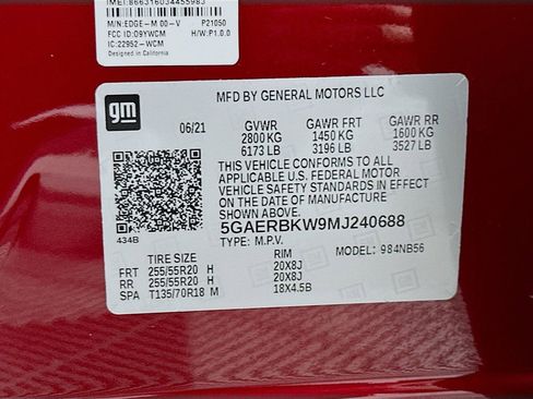 Used 2021 Buick Enclave Essence w/ Sport Touring Edition image 34