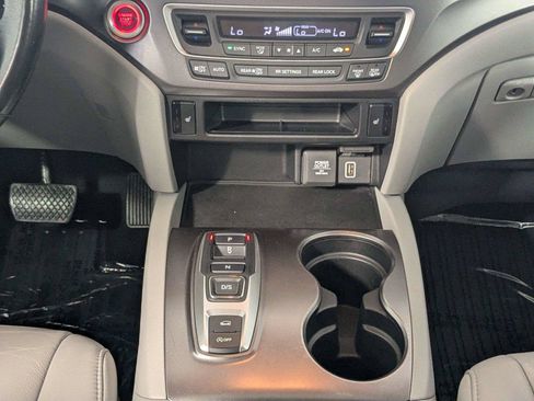 Used 2022 Honda Pilot EX-L image 41