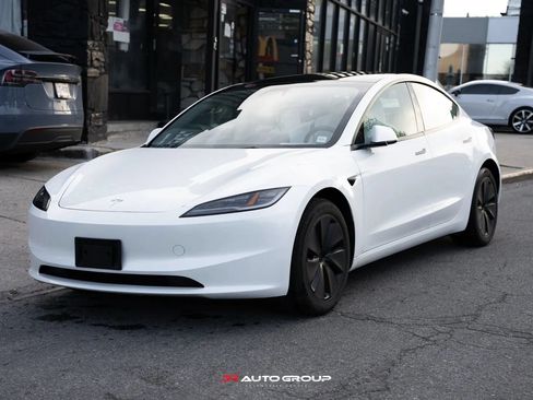 Used 2025 Tesla Model 3 Long Range RWD image 2