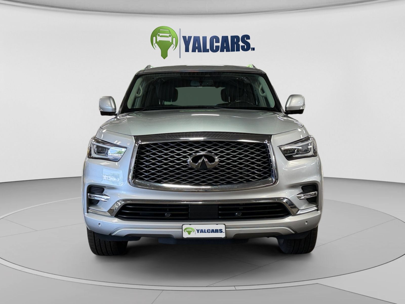 Used 2018 INFINITI QX80 4WD w/ Driver Assistance Package image 8