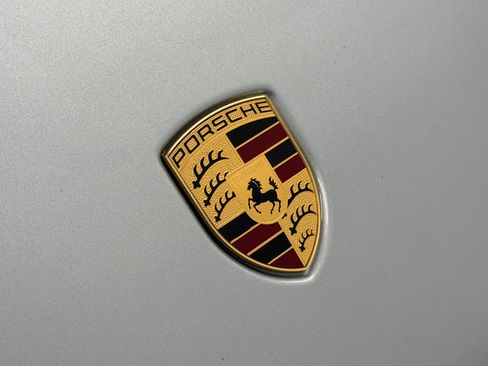 Certified 2025 Porsche Macan image 62