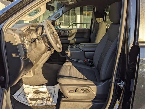 Used 2022 Chevrolet Silverado 1500 Custom AWD/4WD image 9