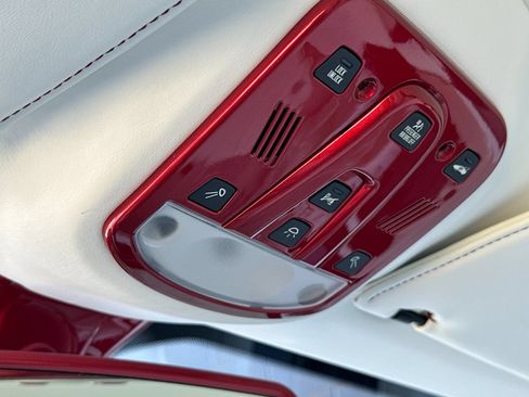 Used 2010 Ferrari 458 Italia Coupe RWD image 19