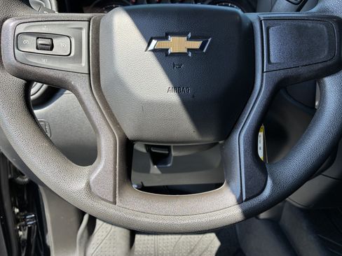 Used 2020 Chevrolet Silverado 2500 Custom w/ Custom Value Package AWD/4WD image 28
