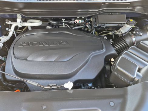 Certified 2023 Honda Passport EX-L image 32