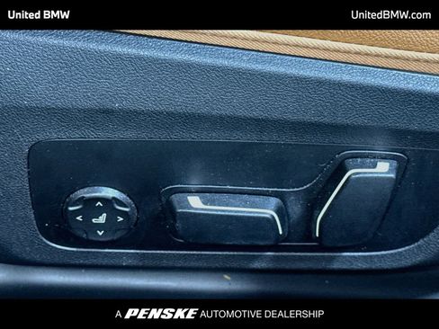Used 2025 BMW 430i Convertible w/ M Sport Package RWD image 11