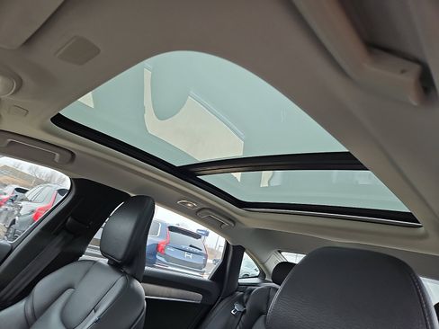 Certified 2023 Volvo S90 B6 Plus image 14