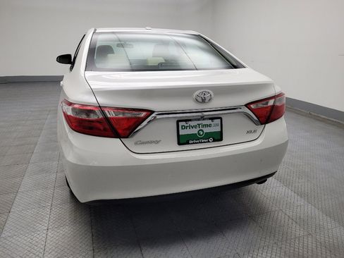 Used 2015 Toyota Camry XLE image 6