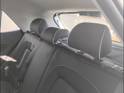 New 2026 Hyundai Venue SEL FWD image 16