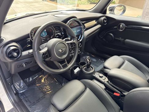 Certified 2023 MINI Cooper S image 7