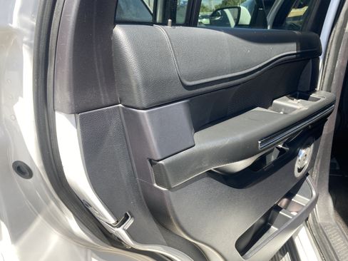 Used 2019 Ford Expedition XLT RWD image 17