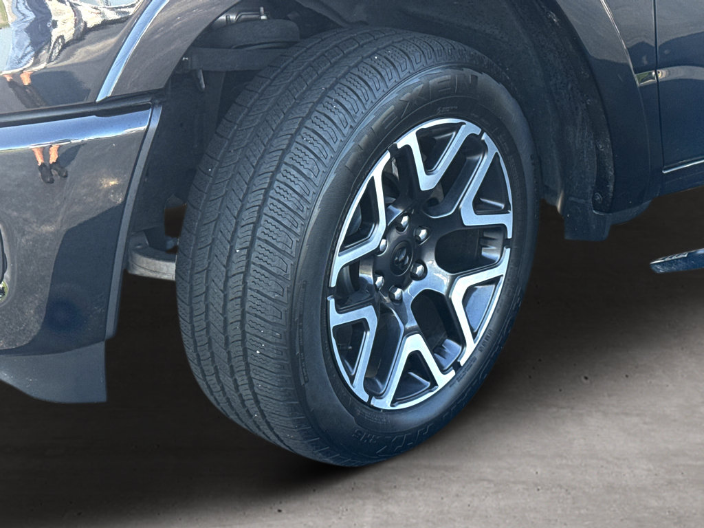 Used 2026 RAM 1500 Laramie AWD/4WD image 23