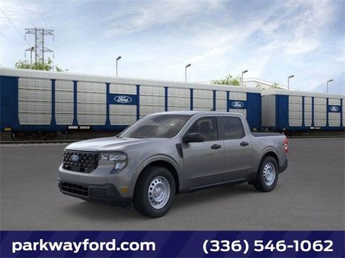 New 2025 Ford Maverick XL image 1