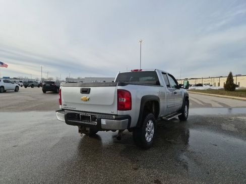Used 2012 Chevrolet Silverado 2500 LT w/ Snow Plow Prep Package image 5