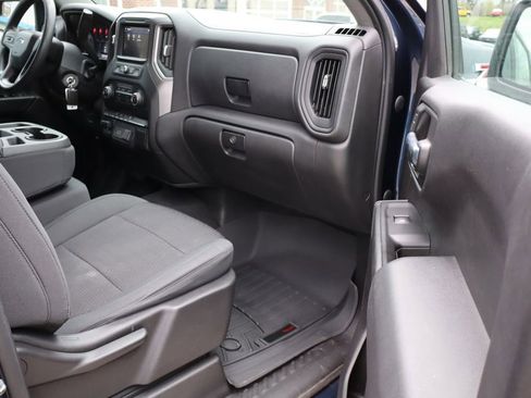 Used 2020 Chevrolet Silverado 1500 Custom Trail Boss w/ Custom Convenience Package image 43