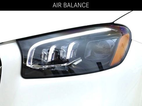 Certified 2024 Mercedes-Benz GLS 580 4MATIC image 9